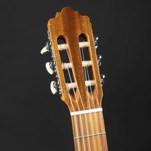 Load image into Gallery viewer, Altamira N200 Classical Guitar
