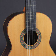 Load image into Gallery viewer, Altamira N400 Classical Guitar - Mak&#39;s Guitars 