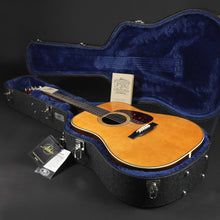 Load image into Gallery viewer, Atkin D37 Aged Finish