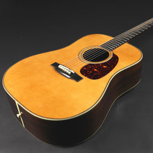 Load image into Gallery viewer, Atkin D37 Aged Finish