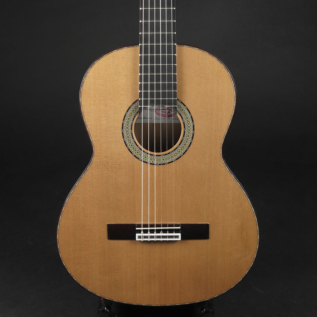 Amalio Burguet Model Noguera Cedar/Walnut