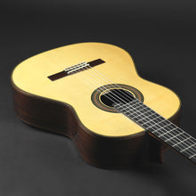Load image into Gallery viewer, Paco Castillo 205 Classical Guitar Spruce/Rosewood