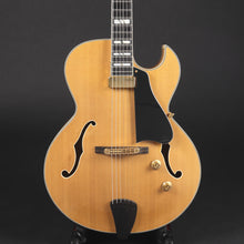 Load image into Gallery viewer, Dean Palomino Solo Jazz Guitar (Pre-owned)