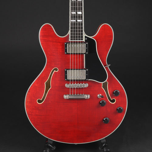 Eastman T59/v-RD Antique Red Varnish Finish #3003