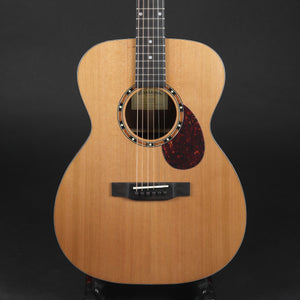 Eastman E2OM Cedar Top Acoustic Guitar #9277
