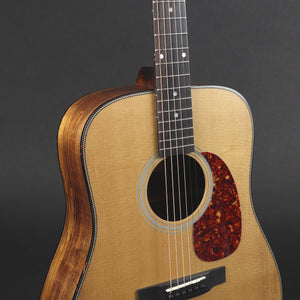 Eastman E3DE Spruce/Ovangkol Dreadnought #3268