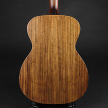 Load image into Gallery viewer, Eastman E3OME Spruce/Ovangkol Acoustic Guitar