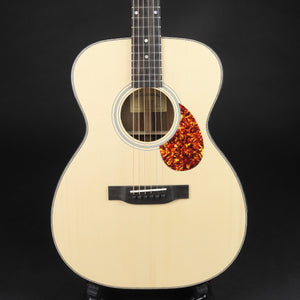 Eastman E3OME Spruce/Ovangkol Acoustic Guitar