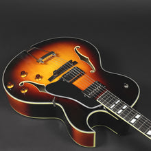Load image into Gallery viewer, Eastman AR372CE Archtop - Sunburst #0266