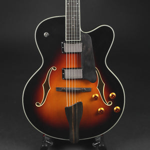 Eastman AR403CED Sunburst Archtop Guitar