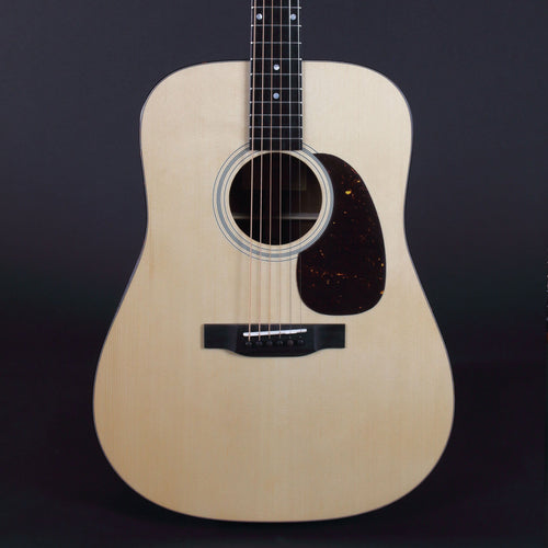 Eastman E1D Dreadnought Natural Acoustic Guitars