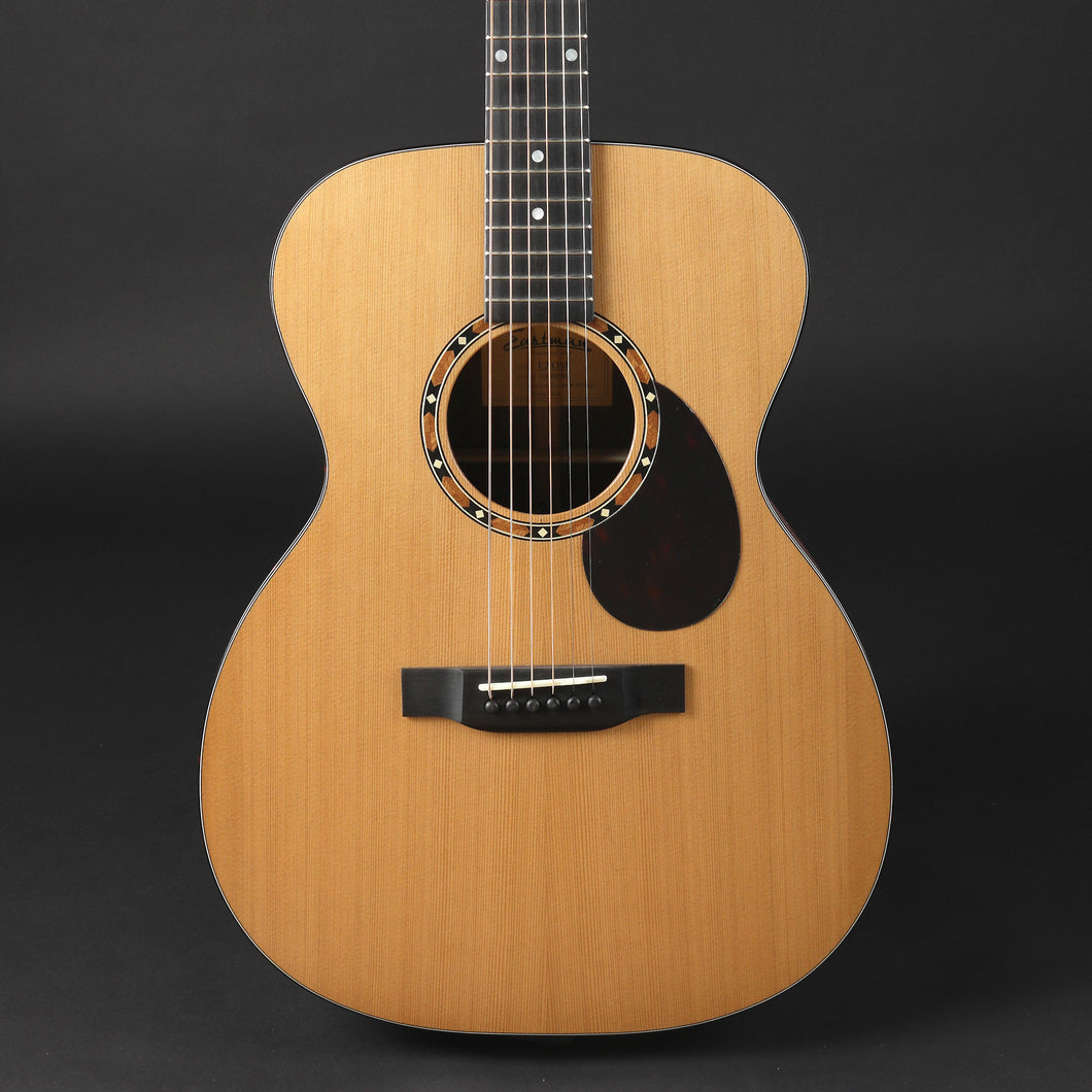 Eastman E2OM Cedar Top Acoustic Guitar #8749