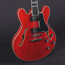 Load image into Gallery viewer, Eastman T486RD Thinline - Red #0524 - Mak&#39;s Guitars 