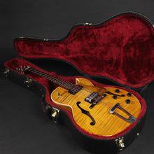 Load image into Gallery viewer, Heritage H575 Amber (Pre-owned)