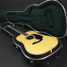 Load image into Gallery viewer, 2020 Martin HD-35 Dreadnought Guitar (Pre-owned)