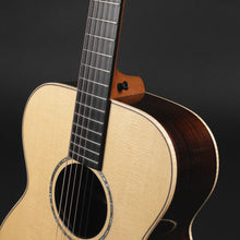 Load image into Gallery viewer, McNally OM32 Spruce/Rosewood (Pre-owned)
