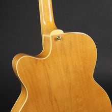 Load image into Gallery viewer, Peerless New York 17&quot; Archtop (Pre-owned)
