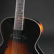 Load image into Gallery viewer, The Loar LH-309 Archtop Vintage Sunburst